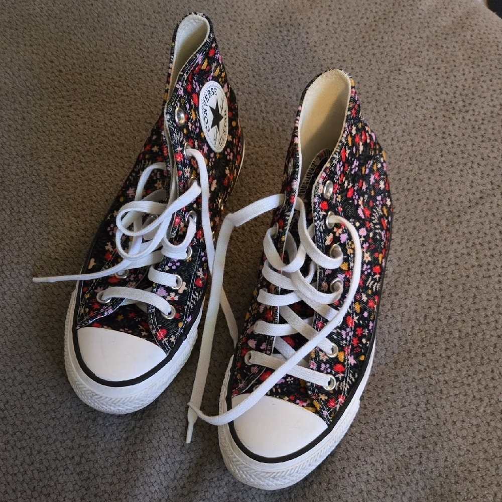 Converse Black Floral High-Top Sneakers - Picture 5 of 8